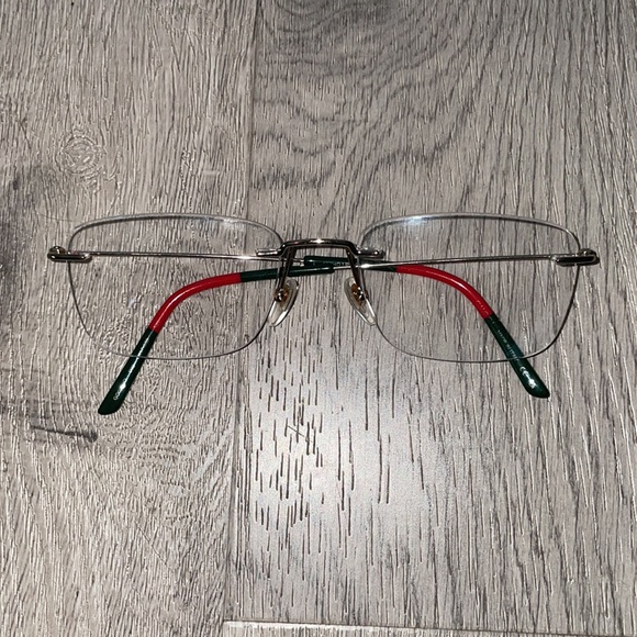 Gucci frameless prescription glasses (without prescription lenses in them now) - Picture 3 of 6